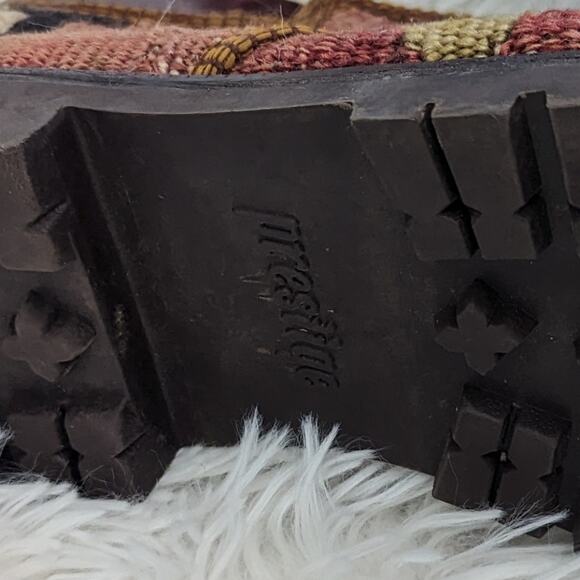 Women's Prestige Carpet Ankle Boots 8.5 Multicolor Patterned Turkey Wool - Picture 8 of 8